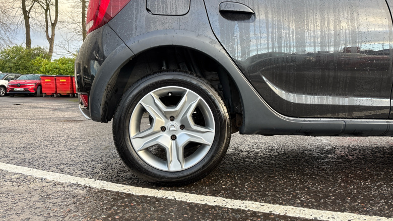 Dacia Sandero Stepway 0.9 TCe Laureate 5dr Petrol Hatchback